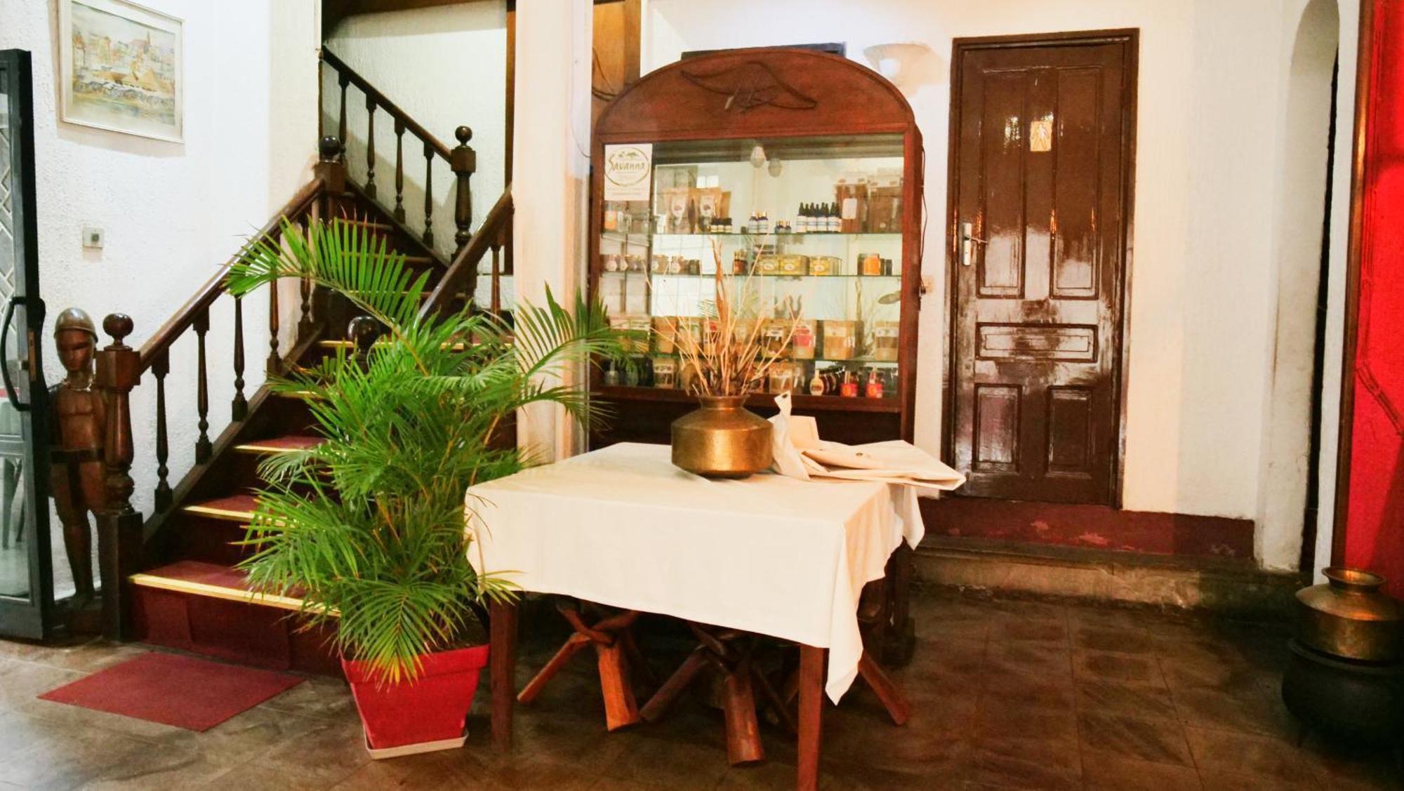 Radama Hotel أنتاناناريفو المظهر الخارجي الصورة
